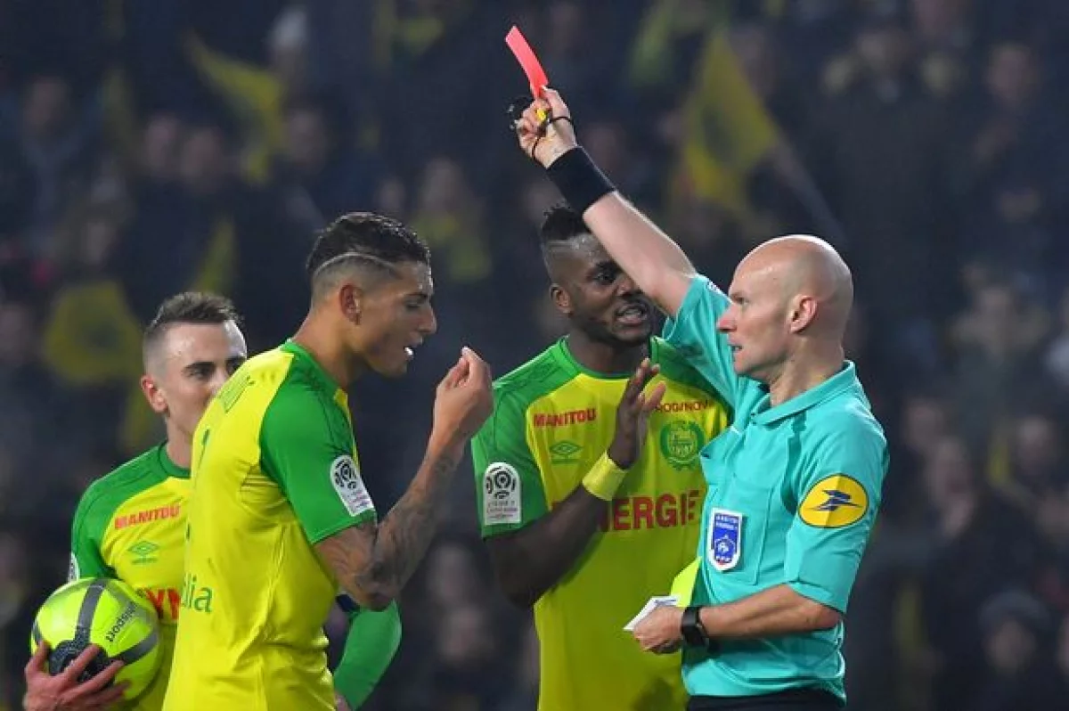 "Аяғы ұзын" төрешінің тәртібі қаралды