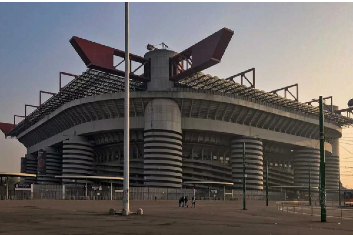 «Сан-Сиро» стадионын бұзуға рұқсат етілді