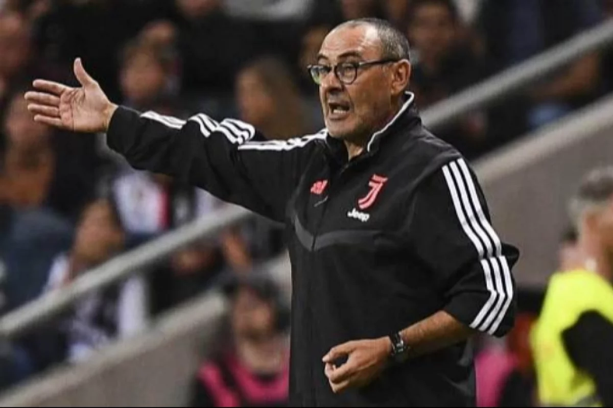 Маурицио Сарри қызметінен кетті