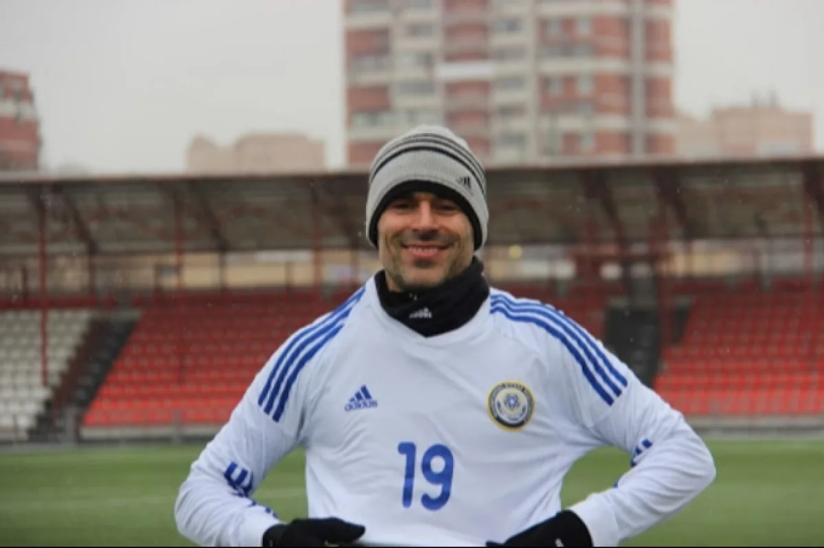 «Зайнутдинов матчтың тағдырын шеше ала ма? Ойыннан кейін бұл сұраққа жауап бере аламын» - Қазақстан құрамасының экс-ойыншысы 