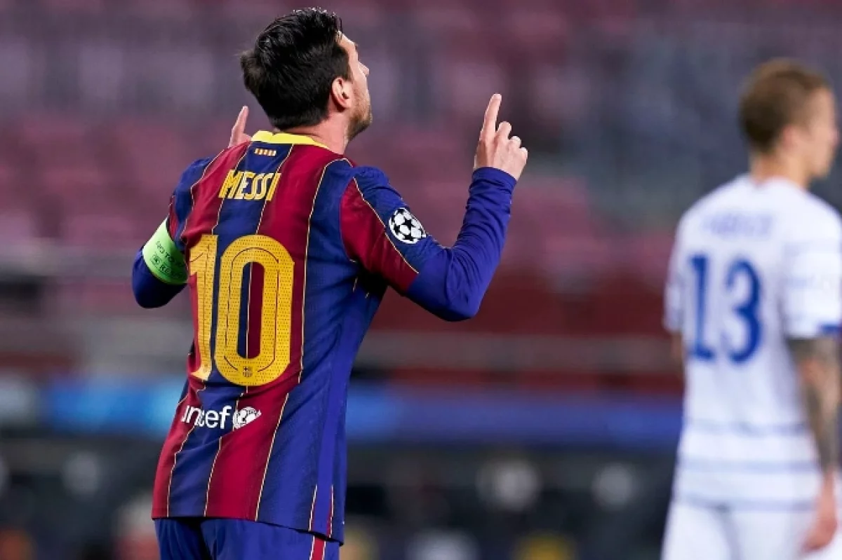 «Барселона» президенттігіне үміткер: «Месси жаңа келісімшартқа отыру үшін жалақысын қысқарту қажет»