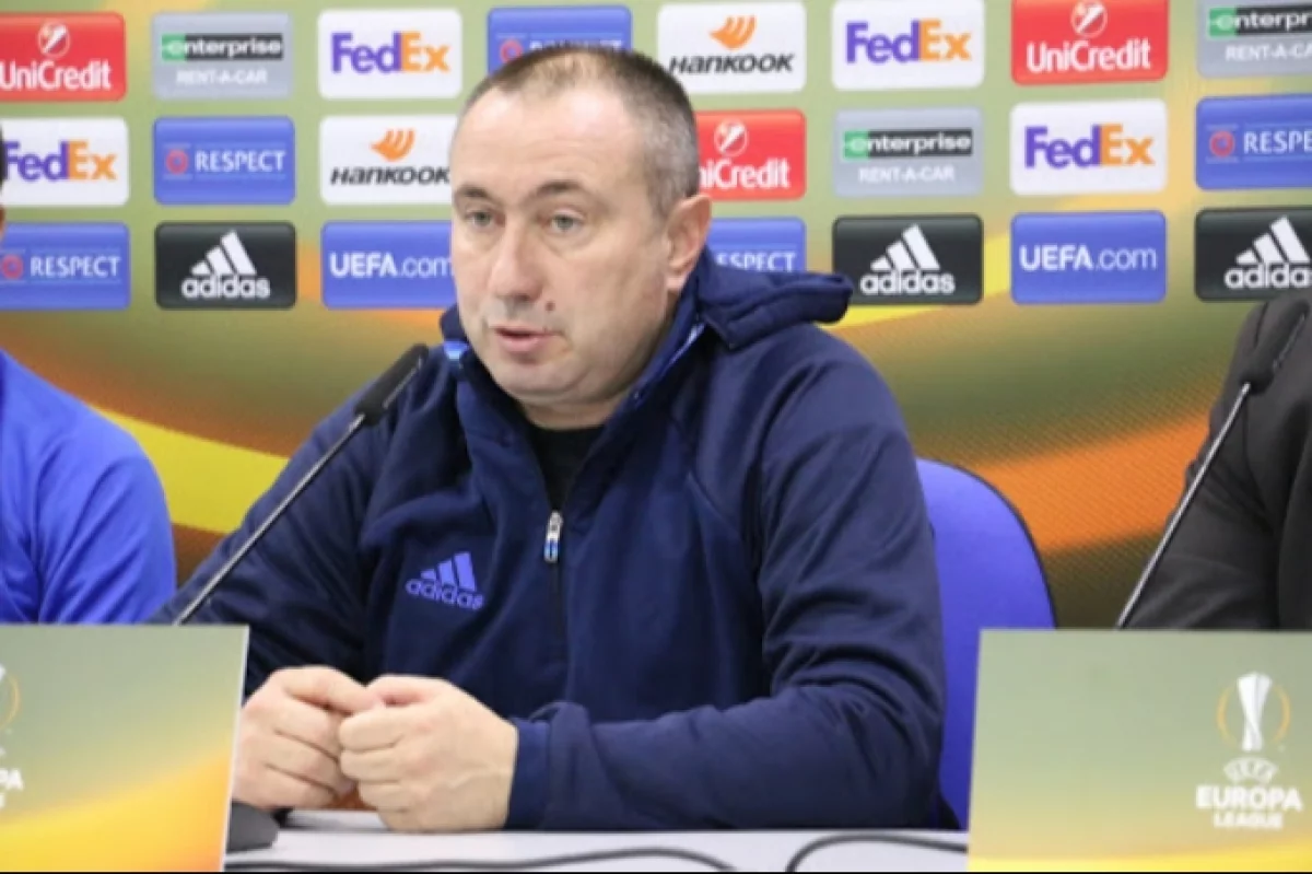 Станимир Стойлов Болгария футболындағы ең ірі келісімшарттан бас тартты