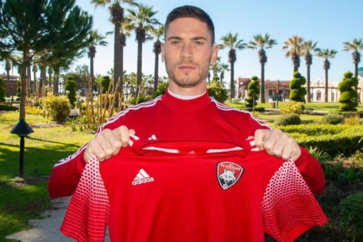 «Қайсар» «Црвена Звезда» түлегін қатарға қосты