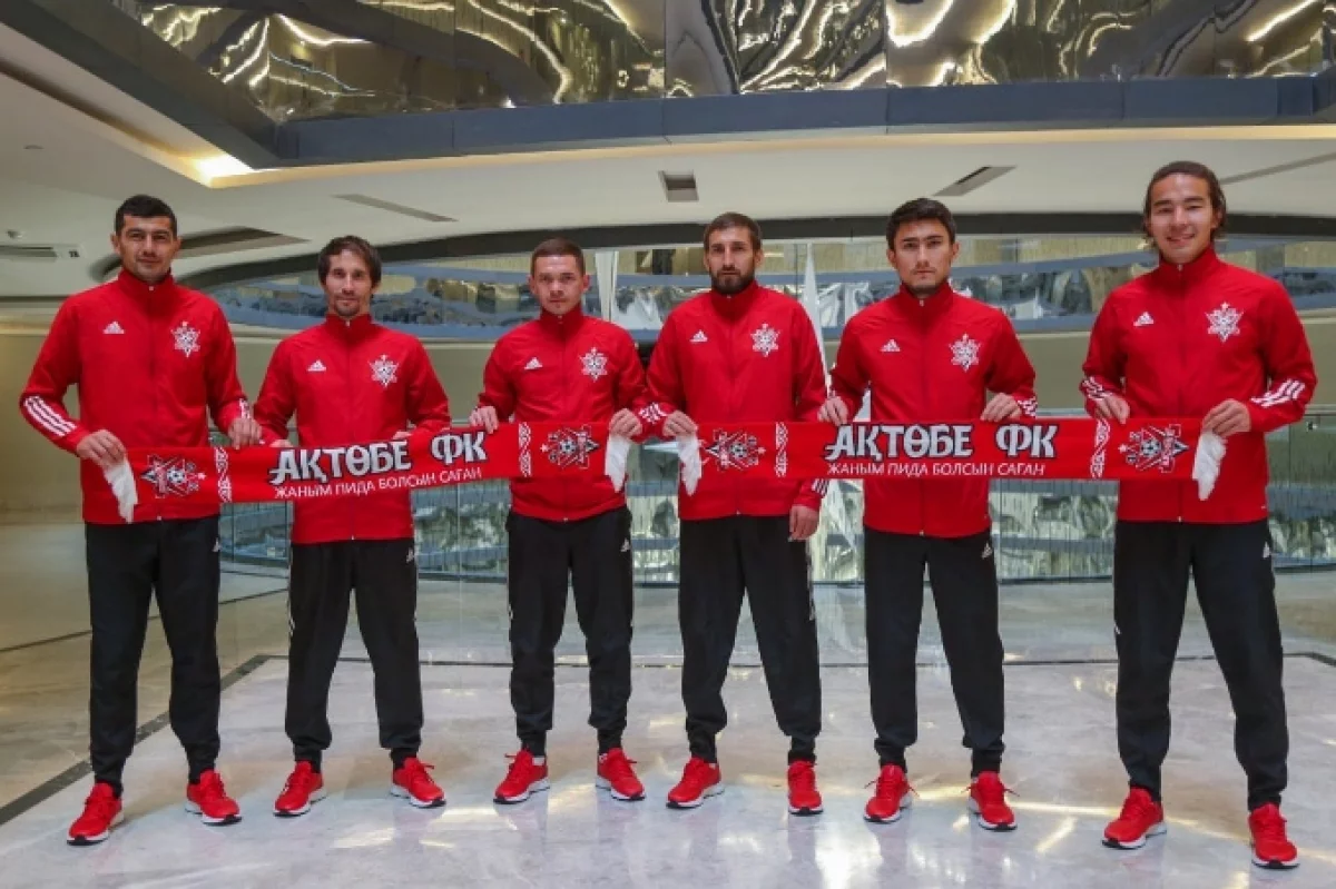 «Ақтөбе» негізгі алты ойыншысымен келісім-шартты ұзартты