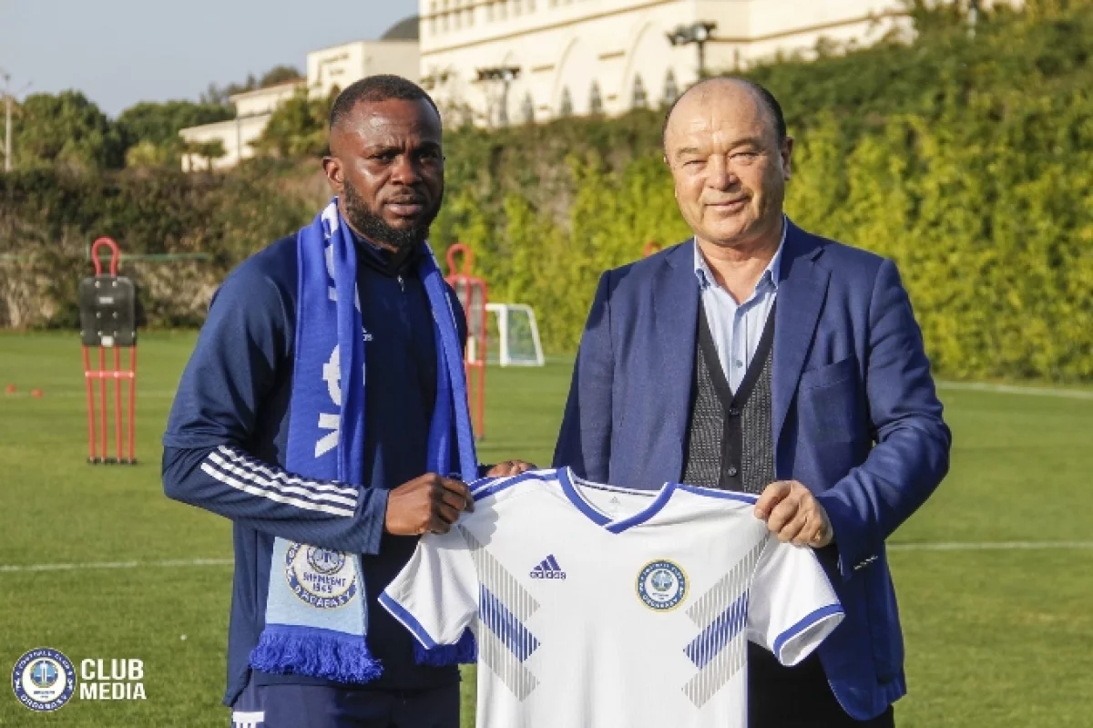 «Ордабасы» нигериялық футболшымен келісім-шарт жасасты