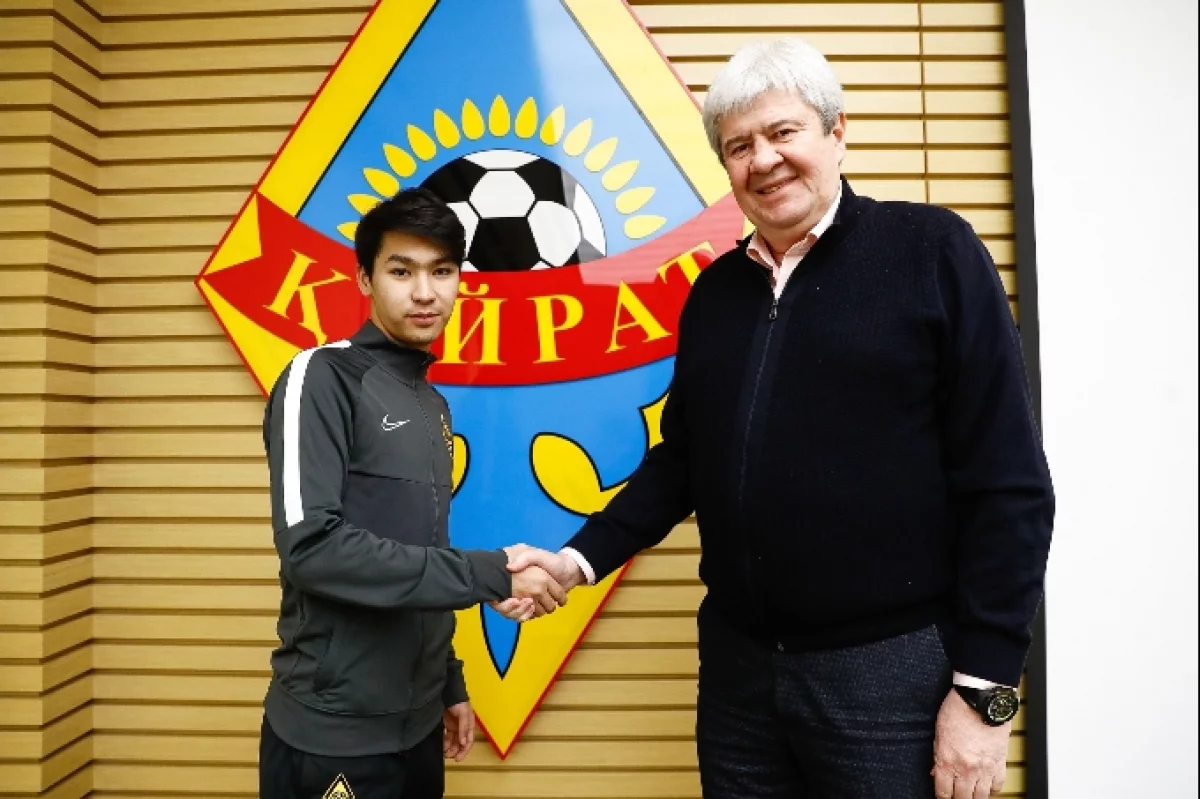 Еркебұлан Сейдахмет «Қайратпен» келісім-шартын ұзартты