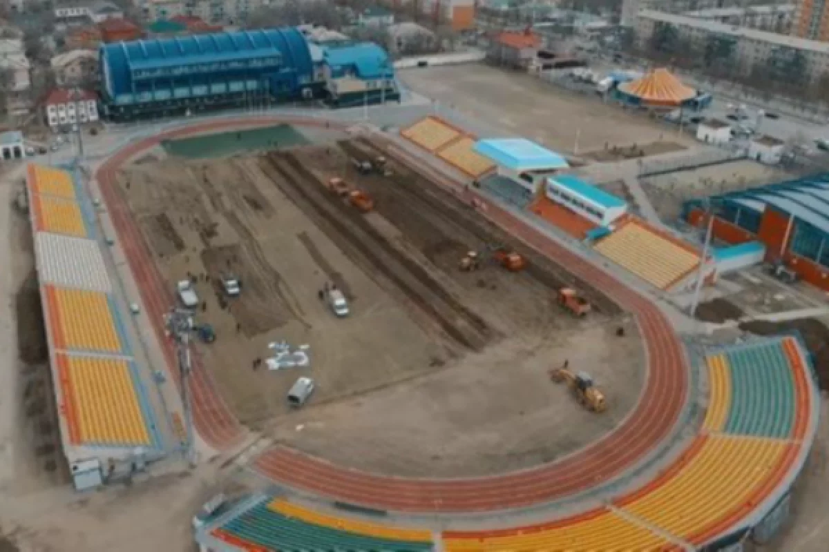 Мұнайлы өлкенің мұң арқалаған стадионы