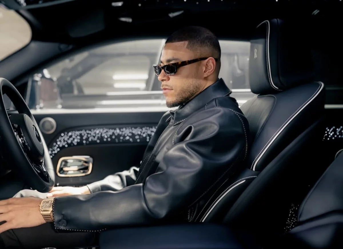 26 жасында футболдан кеткен “Манчестер Ситидің” бұрыңғы ойыншысы қазір Ұлыбританиядағы 40 жасқа дейінгі ең бай адамдардың қатарында