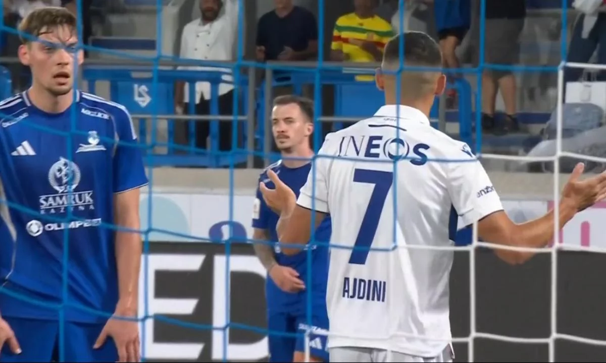 «Астана» бапкері орайсыз экспериментке барған ба? Елордалықтардың ендігі мүмкіндігі қандай? Білікті маман Григорий Бабаянның командасын «құртқан» басты себепті айтты