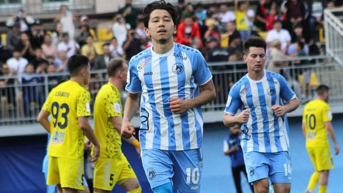 Қайрат Нұрдәулетов: психологиялық тұрғыда футболшыларға қиын соғуда