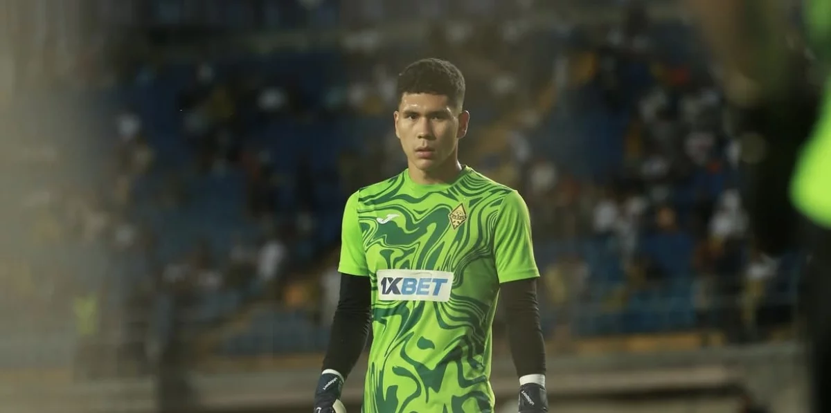 Ресейліктер Анарбековтің әлеуетін жоғары бағалады: “Қазақстандағы ең мықты жас қақпашы”