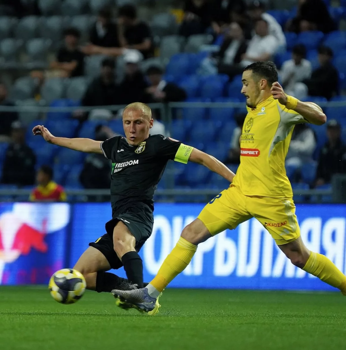 “Жеңіс" пен "Астана" командасы Премьер-лиганың 22-турында кездесті