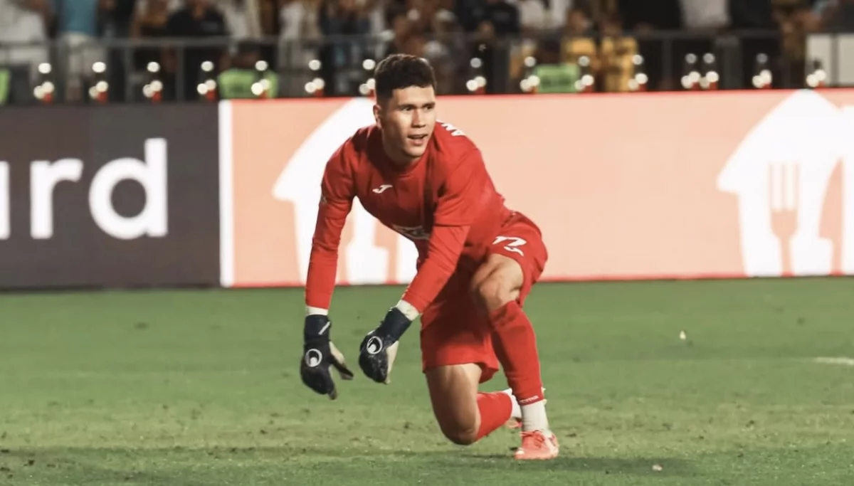 “21 жасар Қазақ баласы мүмкіндігін жұлдызды сәтке айналдырды” БАҚ Анарбеков жайлы жарыса жазуда