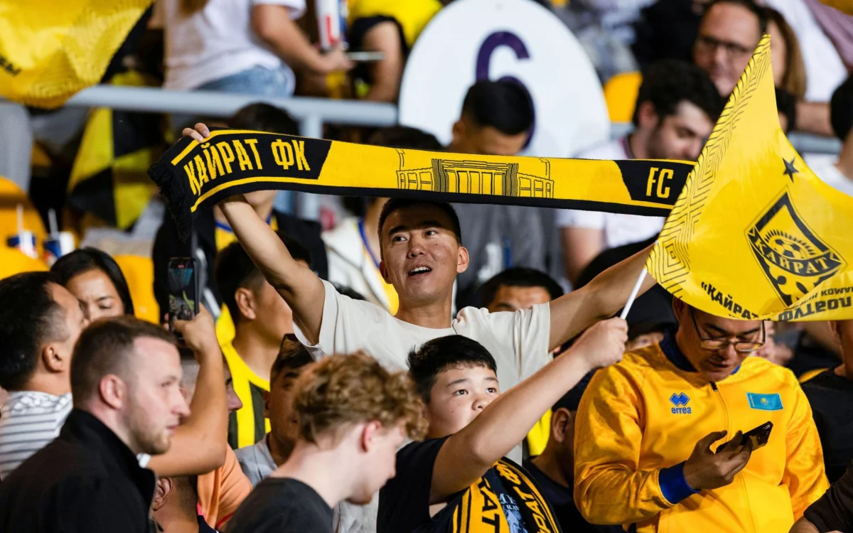 Сұмдық! Фанаттар «Қайрат» футболшыларын мазалап, билет сұрап мезі қылған дей ме?