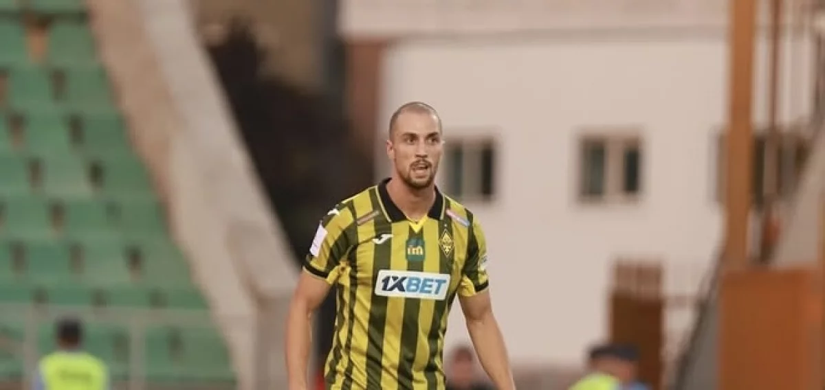 “Қайрат” шетелдік қорғаушымен қош айтысты