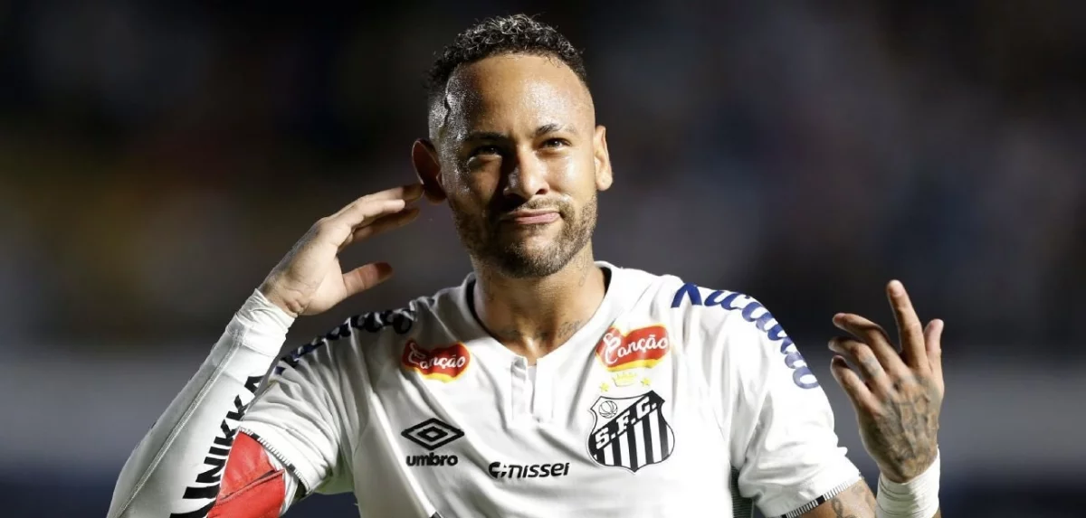 Орыс порносы: Үлкен сиқырлар нәзік қызды трахает Қыздарға тиетін порно