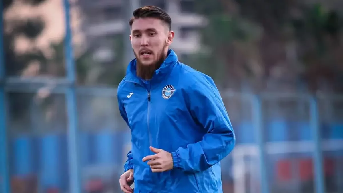 Абат Айымбетов Чемпиондар Лигасында ойнайтын команда жейдесін киді