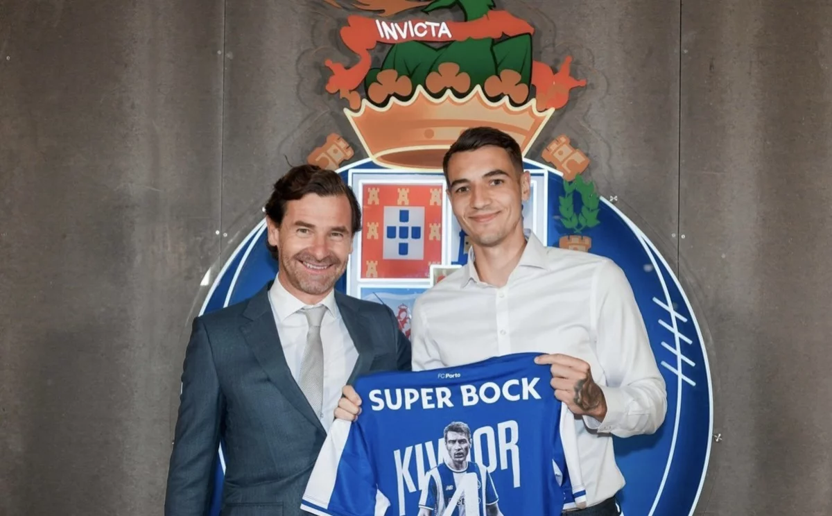 Поляк футболшысы трансфері жайлы өзі де білмеген кезде Фабрицио Романодан естіген