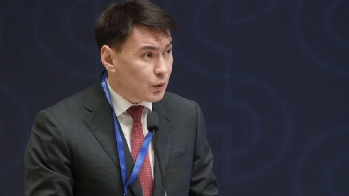 “Менің міндетім инфрақұрылымды дамыту” ҚФФ президенті жауапкершілікті өз мойнына алудан бас тартты