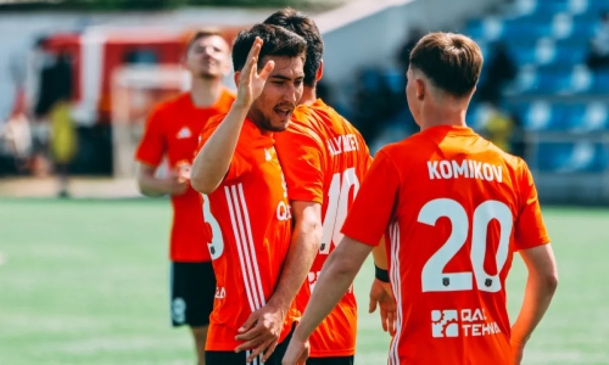 «Шахтер» сырт алаңда тең түсті