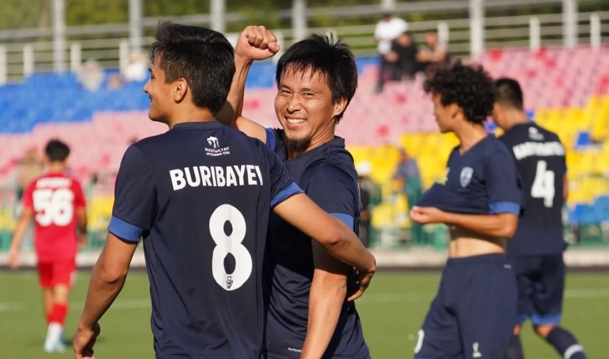 Аққұбамен әдемі ашық секс туралы бейне