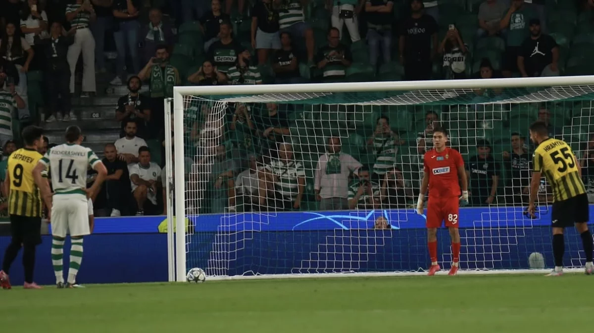 Қазақтың қақпасында 18 жасар қаһарман! Шерхан Қалмұрза Еуропаны дүр сілкіндірді