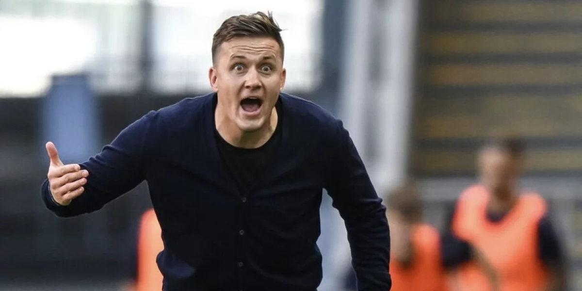 “Қайраттың” бұрыңғы бапкері РПЛ қазыларына ашуланды