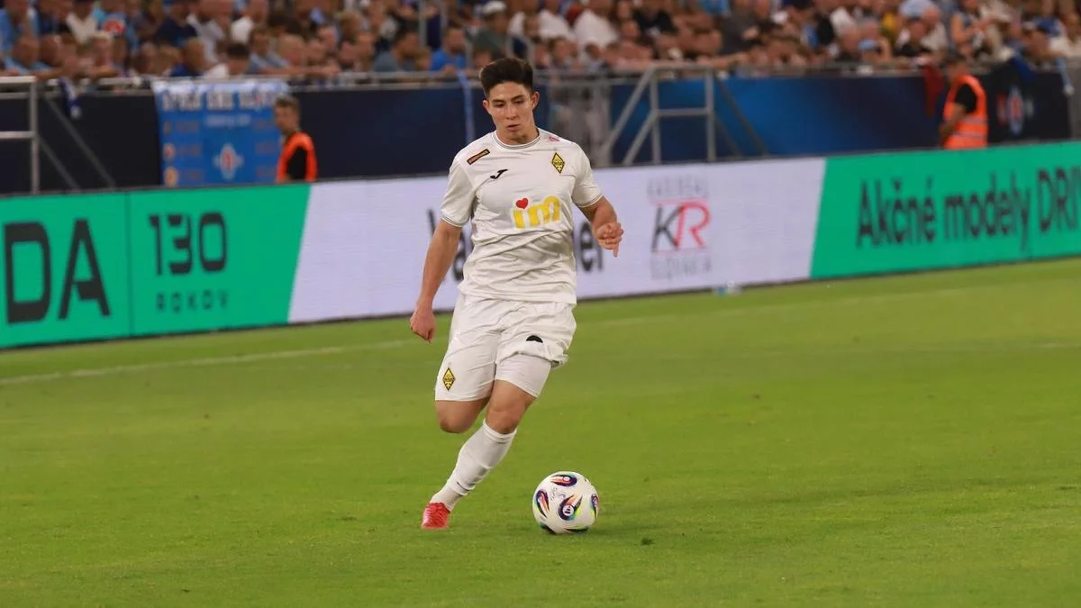 Сәтпаев Премьердің сұрмергендері тізімінде үздік үштікке кірді