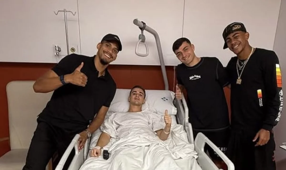 Ауыр жарақат алған “Барселона” ойыншысы отадан кейін үн қатты