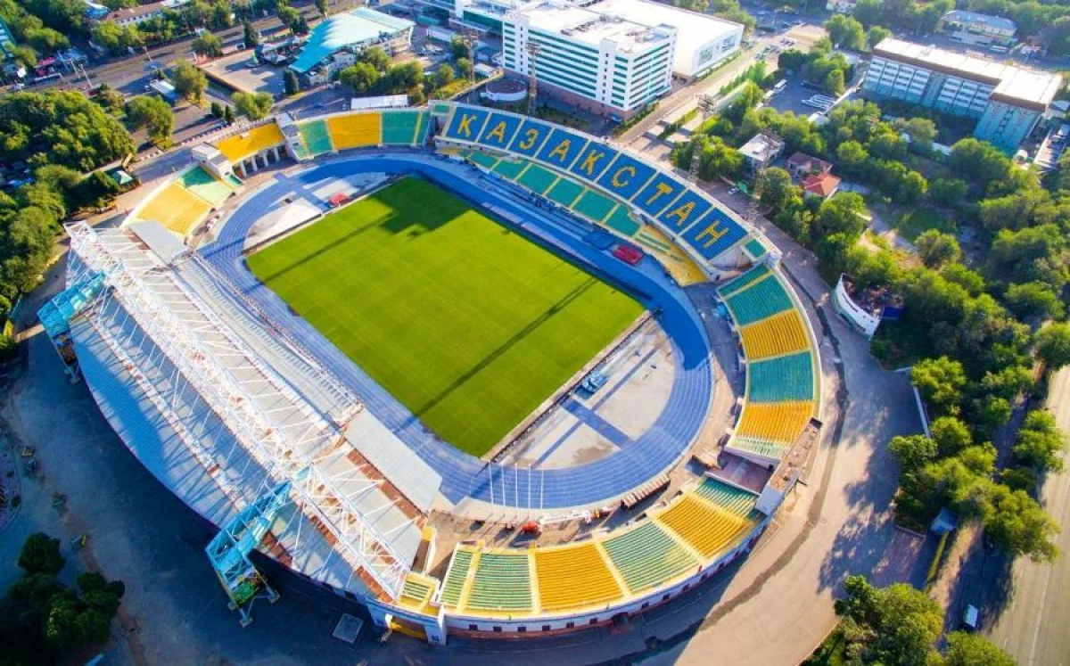 Орталық стадион - тәжірибелі маманның қолында