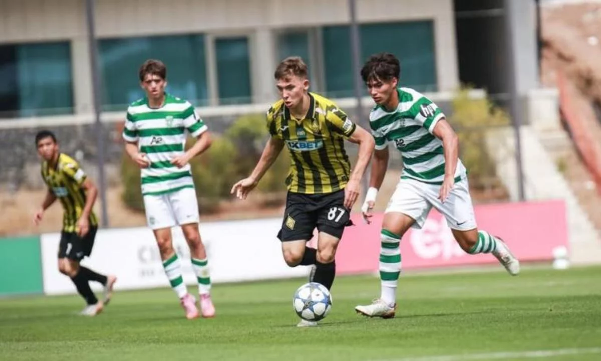 «Қайраттың» тағы бір өкілі Англиялық клуб жейдесін киюге жақын