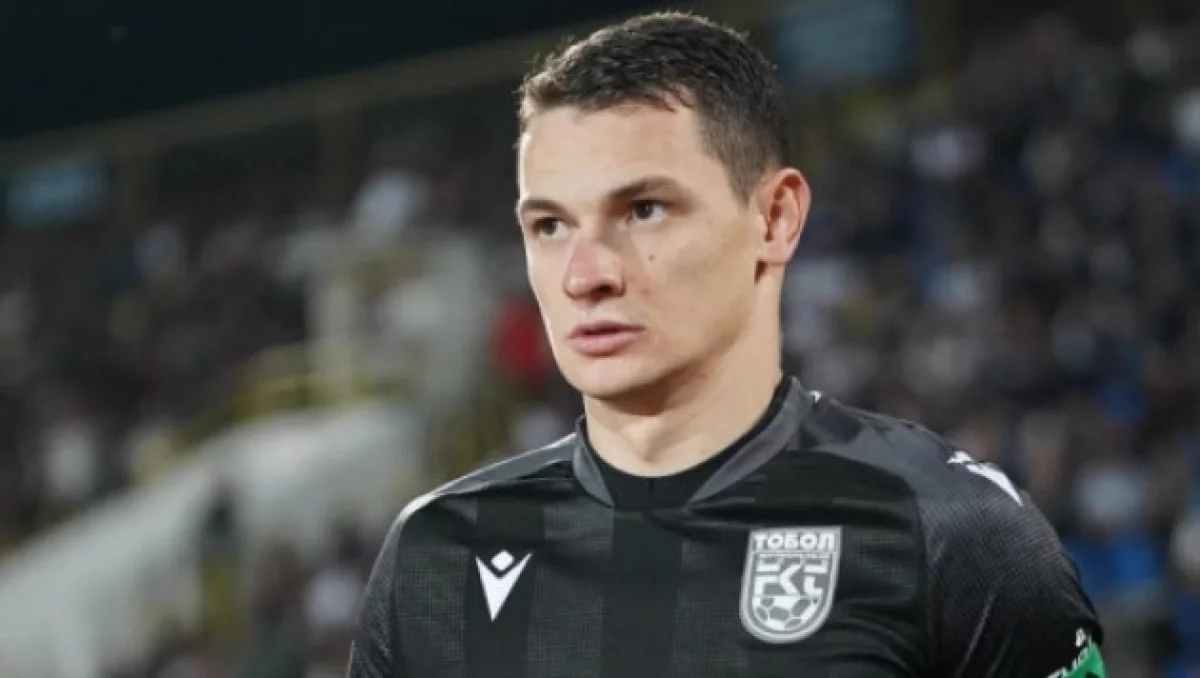 Ислам Чесноков “Хартс” клубымен келісім шартқа отырды