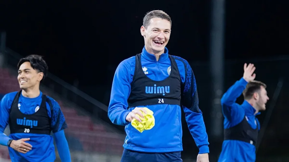 Джада Стивенс порно видео Семіз кәрі есек