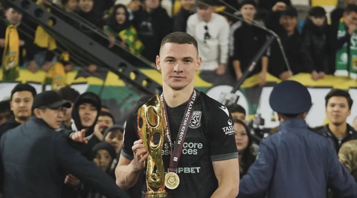 Ислам Чесноков: “31 қазанға дейін мен – “Тобылдың” ойыншысымын”