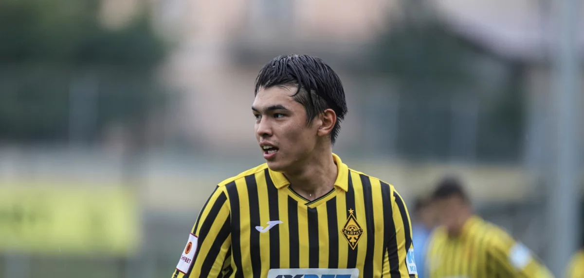 Кенжебек үшін талас. “Қайрат” өз түлегін қайтара ала ма?