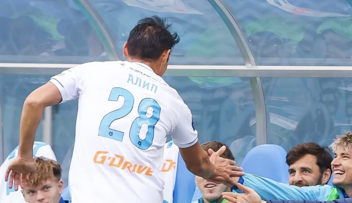 Нұралы Әліп: “Жігіттерге қазақша дем беруге тырыстым – қатты сөздер барлық тілде бірдей”