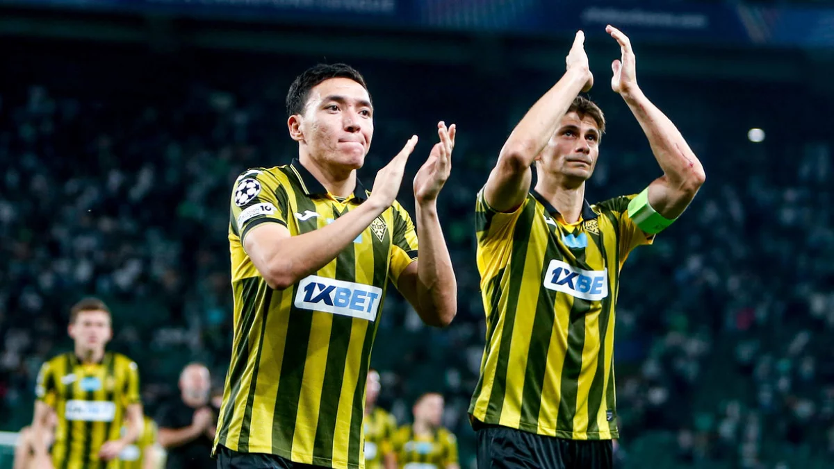 Футболшылар мен жанкүйерлердің не кінәсі бар? Сарапшылар «Қайраттың» билет бағасын тағы сынға алды