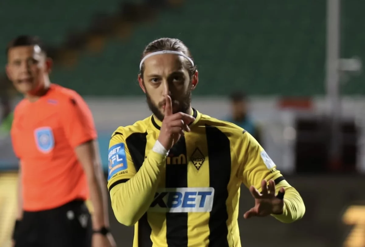 Орыс жезөкше ант береді Орыс шәуетінің жыныстық қатынасы