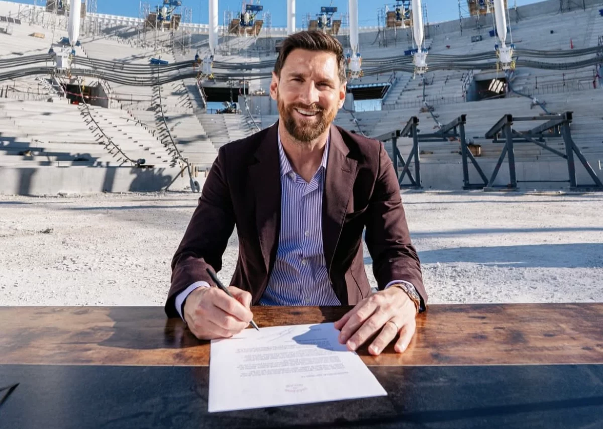 Лионель Месси мансабын 2029 жылға дейін жалғастырады