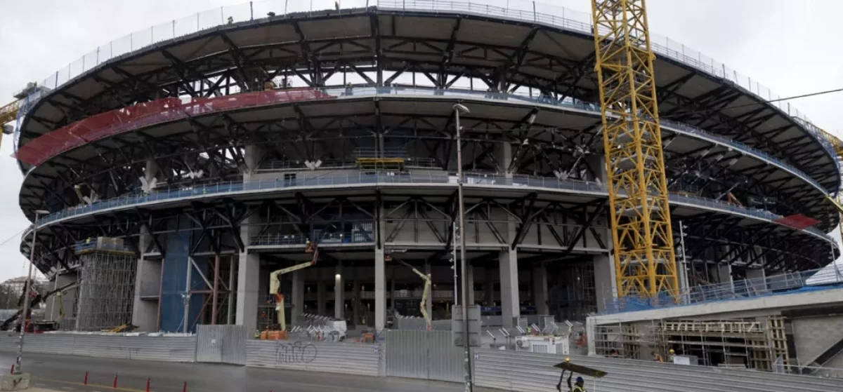 Әзірбайжанның жалаңаш сұлулары