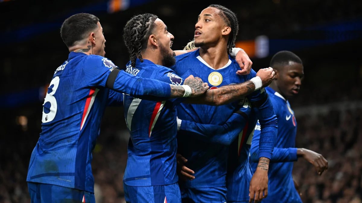 “Тоттенхэм” — “Челси” 0:1 : Педроның голы “Көктерге” Лондон дербиінде жеңіс сыйлады