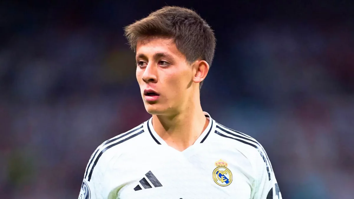 “Реалда” ойнап жүрген Гүлер “Фенербахчеге” қосымша қаржы тауып берді