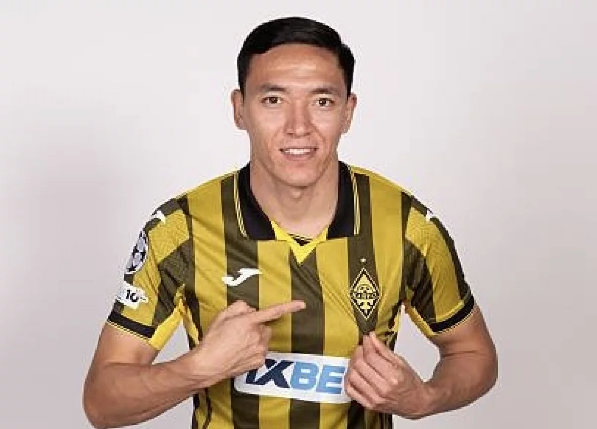 Еркін Тапалов “Қайратпен” келісімін 2027 жылға дейін ұзартты