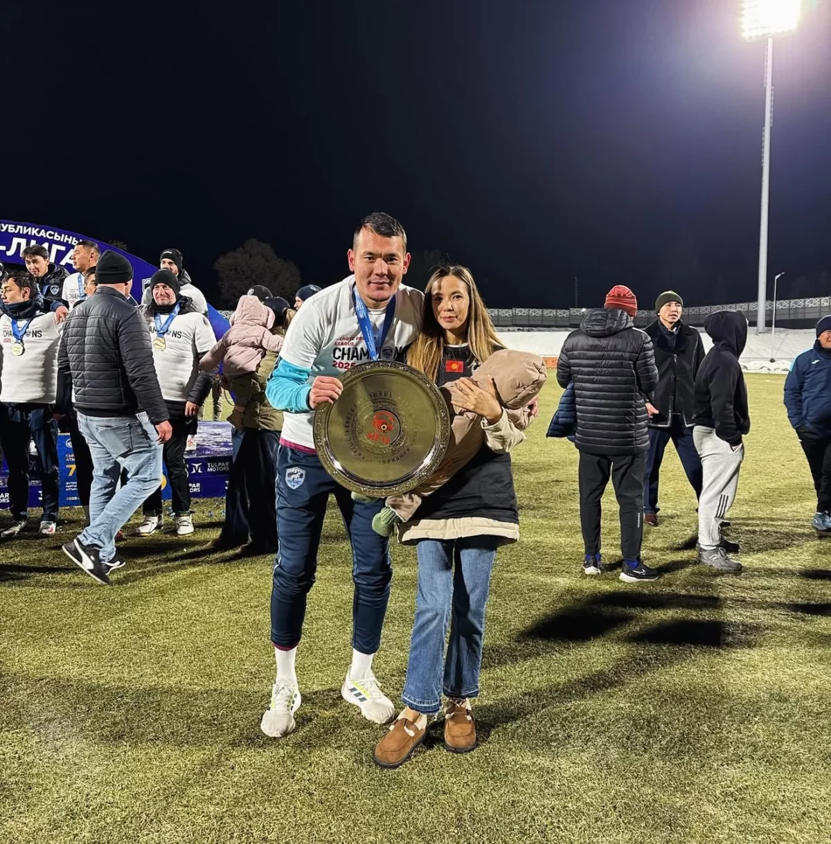 Азамат Жомартов мансабындағы алғашқы жүлдесін жеңді