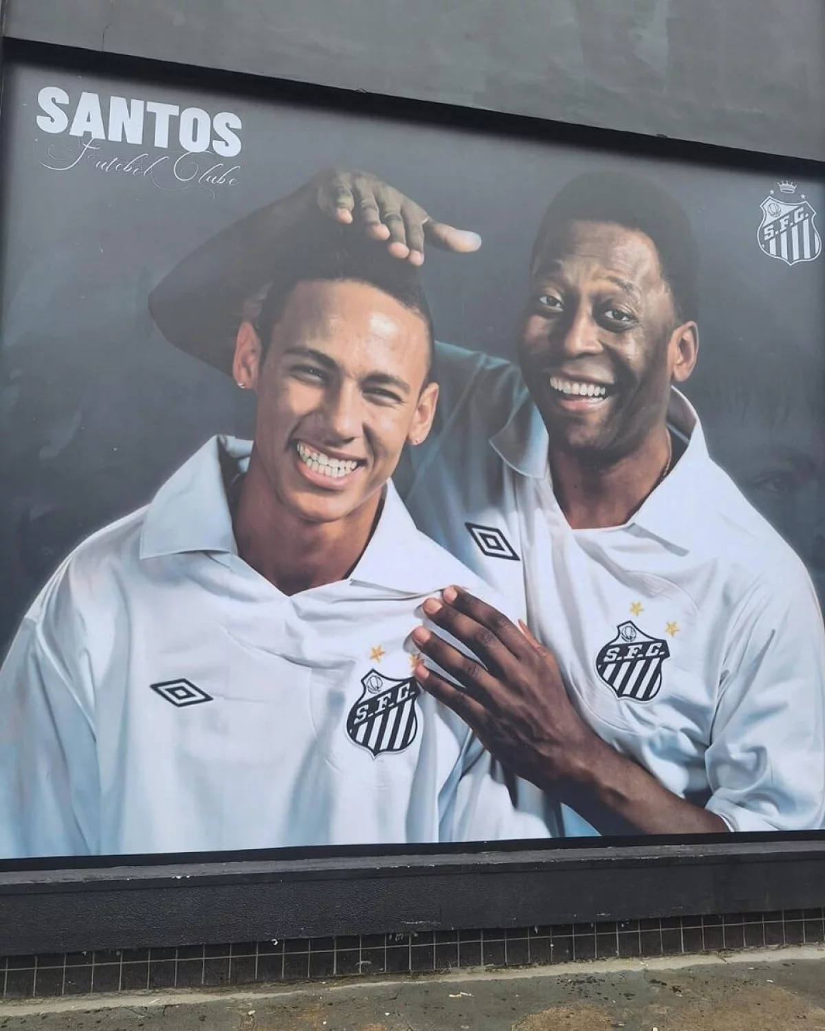 Неймардың отбасысы Пеле брендін сатып алды