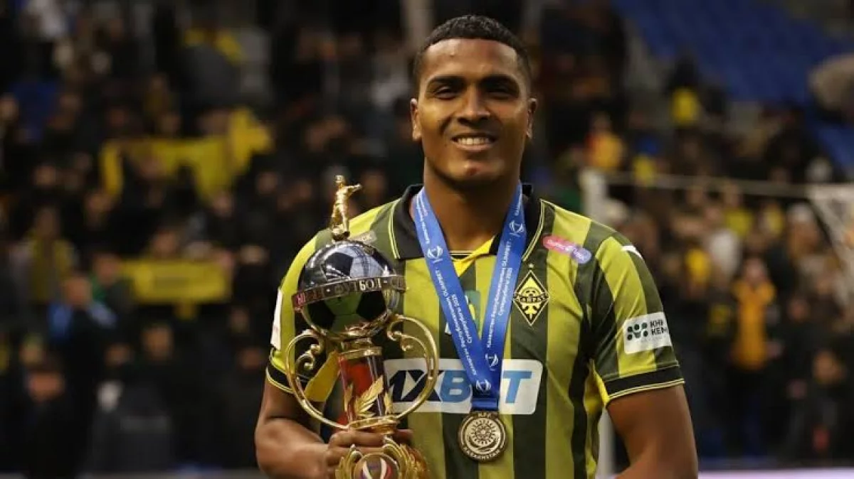 Бразилиялық футболшы “Қайрат” сапында өзін көрсетуге деген соңғы мүмкіндікке ие болды