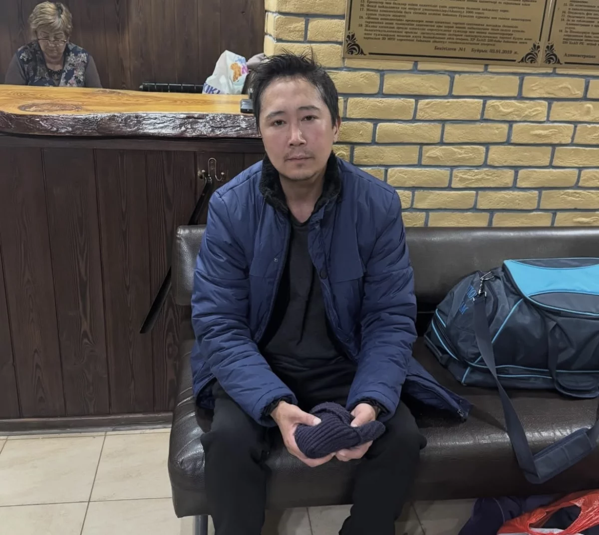 Самат Смақовтың туысы көшеде өмір сүруде