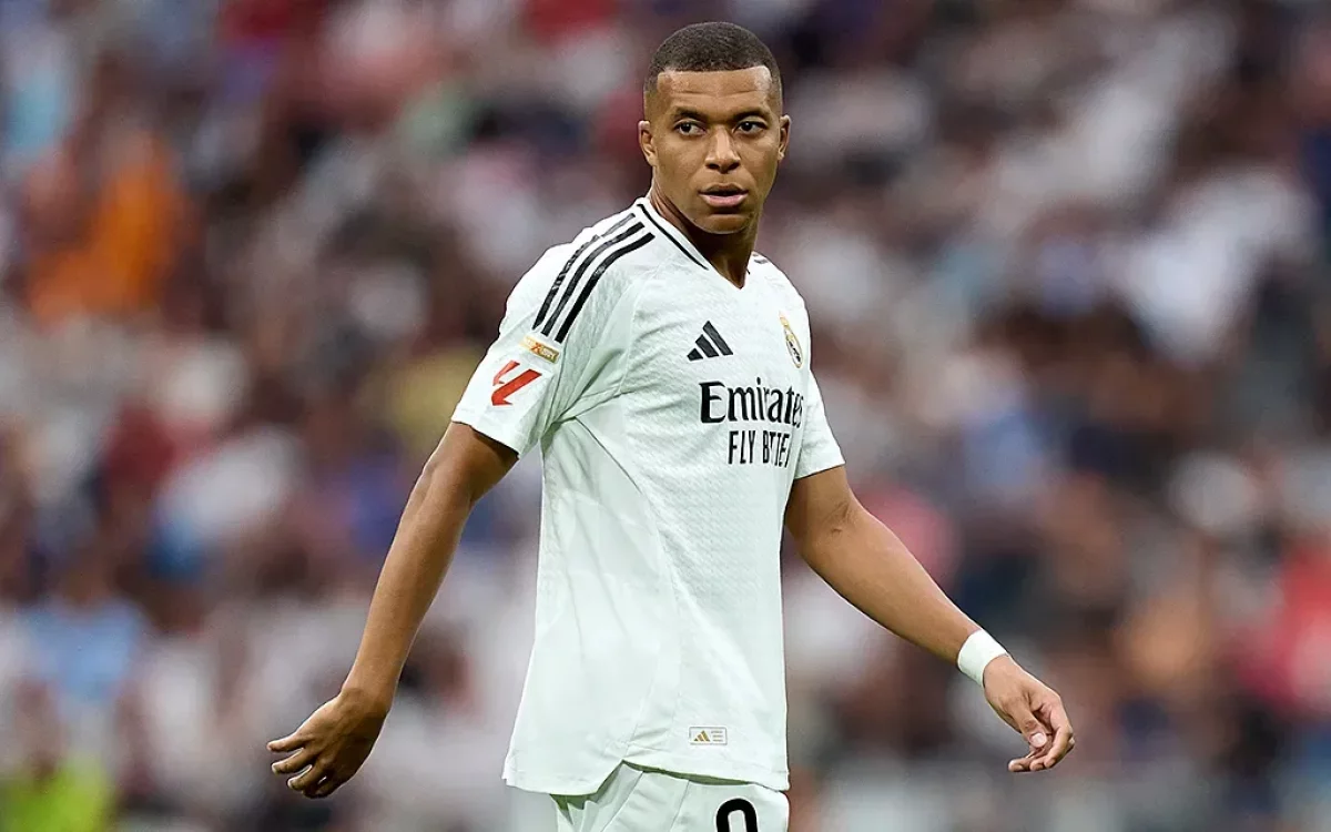 Килиан Мбаппе тізе жарақатын алып қалды