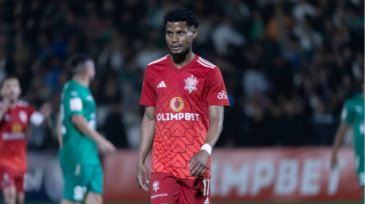 Дорни Ромеро әлемнің ең үздік топ-10 сұрмергені тізімінде