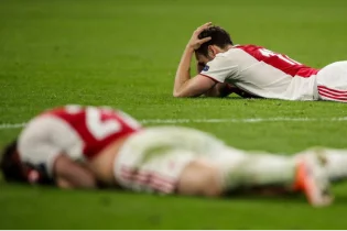 Нидерланды чемпионаты чемпионсыз аяқталды